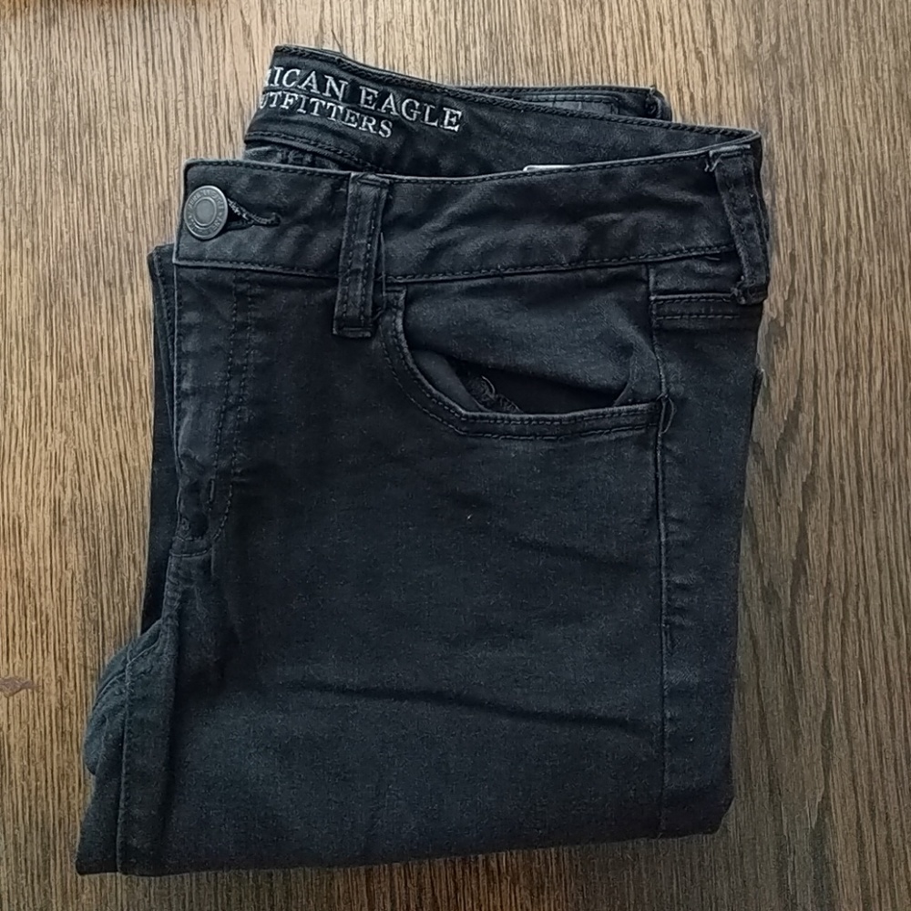 American Eagle mid-rise black skinny jeans